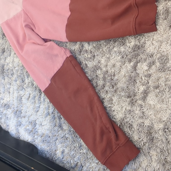 Crew neck monochromatic sweater - Picture 4 of 6